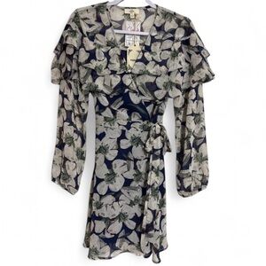 Entro Floral Wrap Dress Women’s Size Small